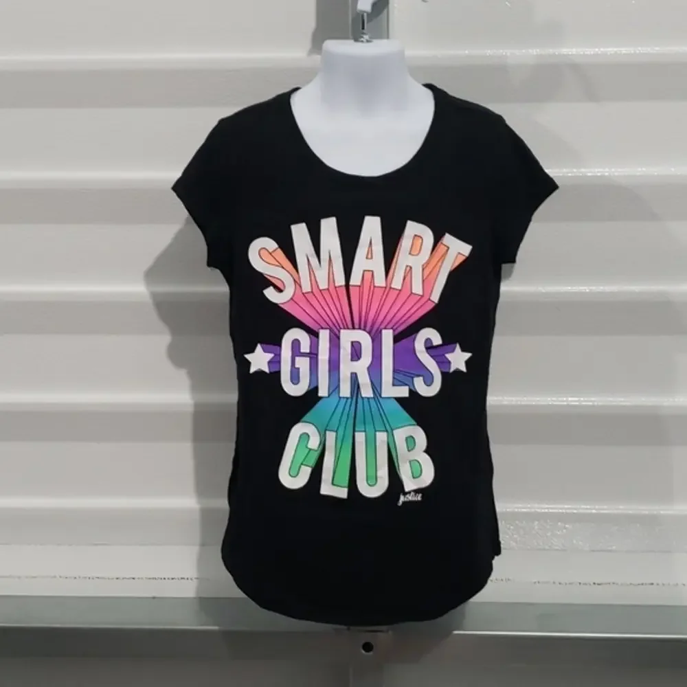 Smart girls club‎ shirt